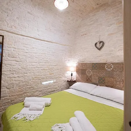 Trullo Dal Cavaliere 알베르벨로