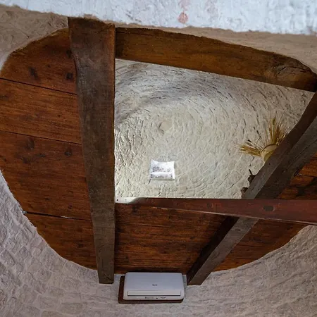 Trullo Dal Cavaliere * 알베르벨로